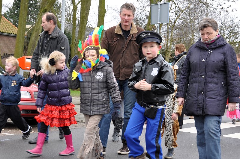 Kindercarnaval_2012_008.JPG