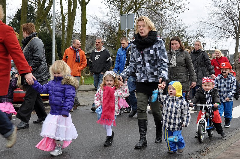 Kindercarnaval_2012_009.JPG